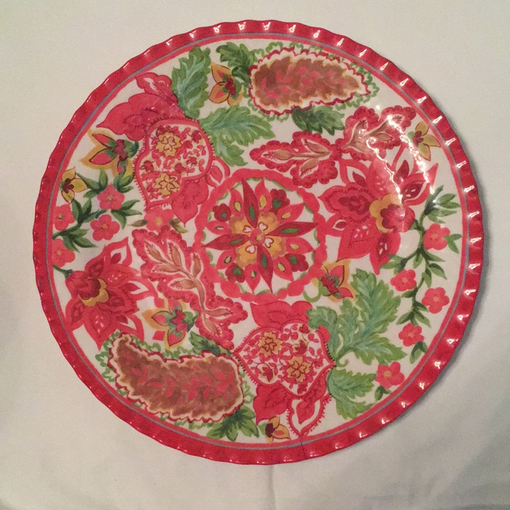 GORGEOUS round serving platter for any occasion!